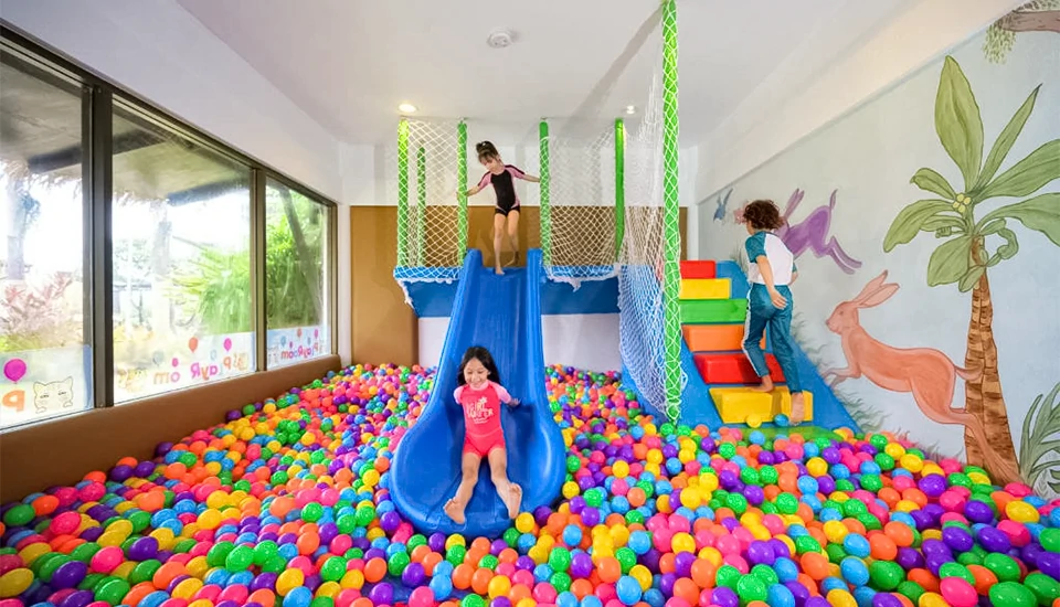 هتل تاورن پالم بیچ پوکت